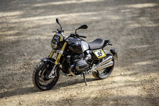 BMW_R12_NineT_The_Tracker_Voorkant_zijkant_Ekris