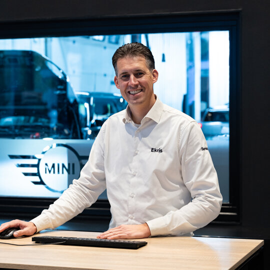 Pasfoto-Ron-van-Kesteren