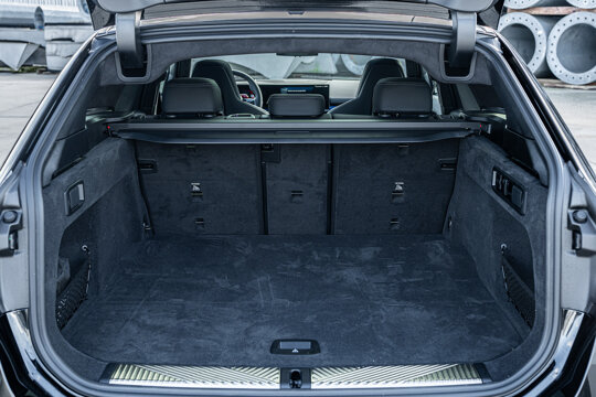 25-M5 Touring-DSC01157