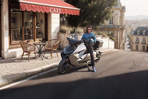 BMW_CE_04_Header_Desktop_ekris