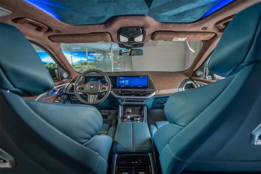 BMW-XM-Interieur-Cockpit