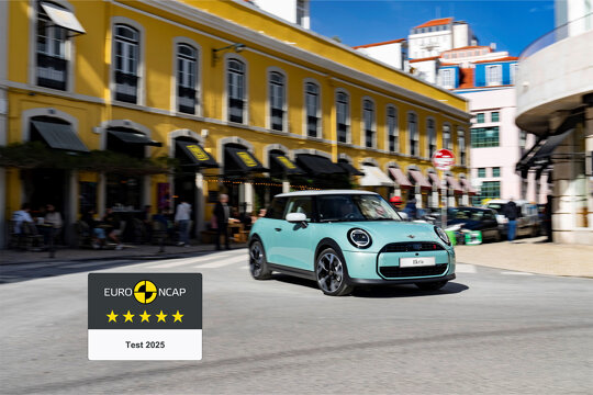 mini_Cooper_NCAP