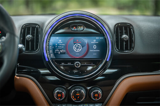 MINI_Countryman_S_Bruin_Interieur_Infotainment_Ekris