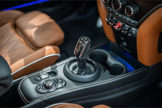 MINI_Countryman_S_Bruin_Interieur_Versnelling_Ekris