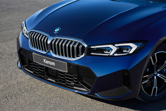 BMW-3-Serie-Touring-Blauw-Exterieur-Voorkant-Laserlight-Koplamp-Niergrille-Keram