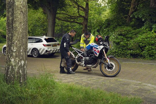 BMW-Motorrad-Verlengde-Pechhulp-Ekris