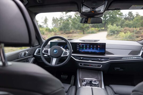 BMW-X5-Interieur-Cockpit