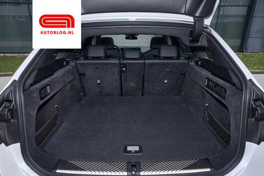 5-serie-wit-bagageruimte