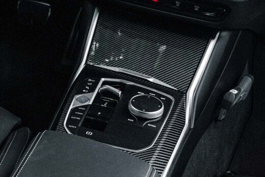 BMW-3-Serie-Sedan-Interieur-Middenconsole-Ekris