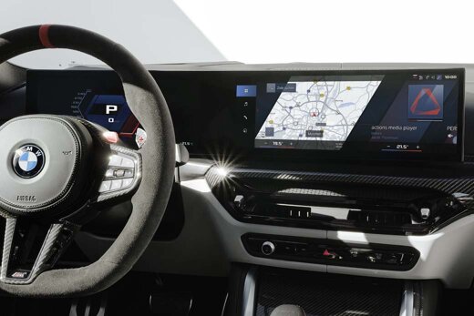 BMW-M3-Touring-Interieur-Curved-Display-Ekris