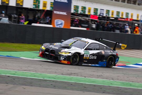 BMW-M4-GT3-Ekris-Maxime-Oosten-Bocht-1-Hockenheim