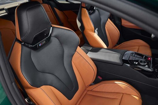 BMW-M5-Sedan-Interieur-Stoelen-Ekris