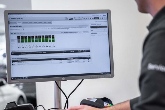 BMW-Sleutel-Uitlezen-Afstand-Computer-keram