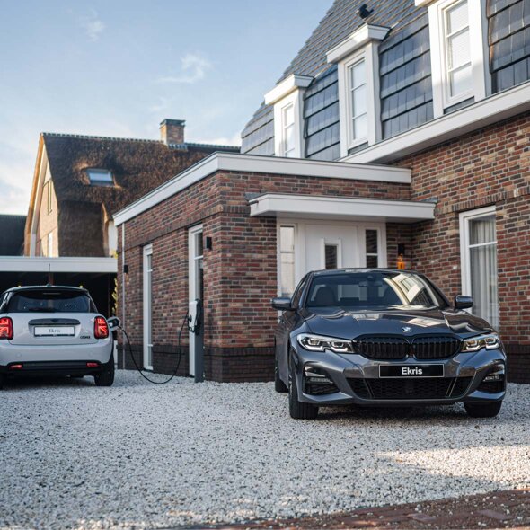 Ekris-Winterweken-BMW-3-Serie-MINI-Electric-Oprit-mobiel
