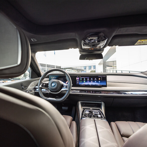 BMW-7-Serie-Interieur-1180x1180