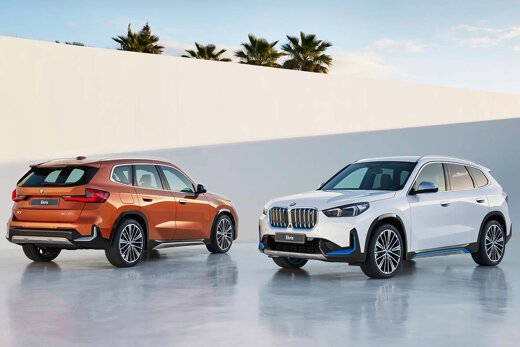 BMW-X1-Oranje-BMW-iX1-Wit-voorkant-achterkant-mobiel