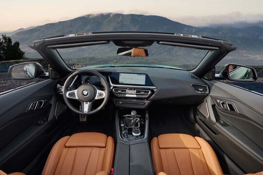 BMW-Z4-Pure-Impulse-Edition-Interieur-Cockpitview